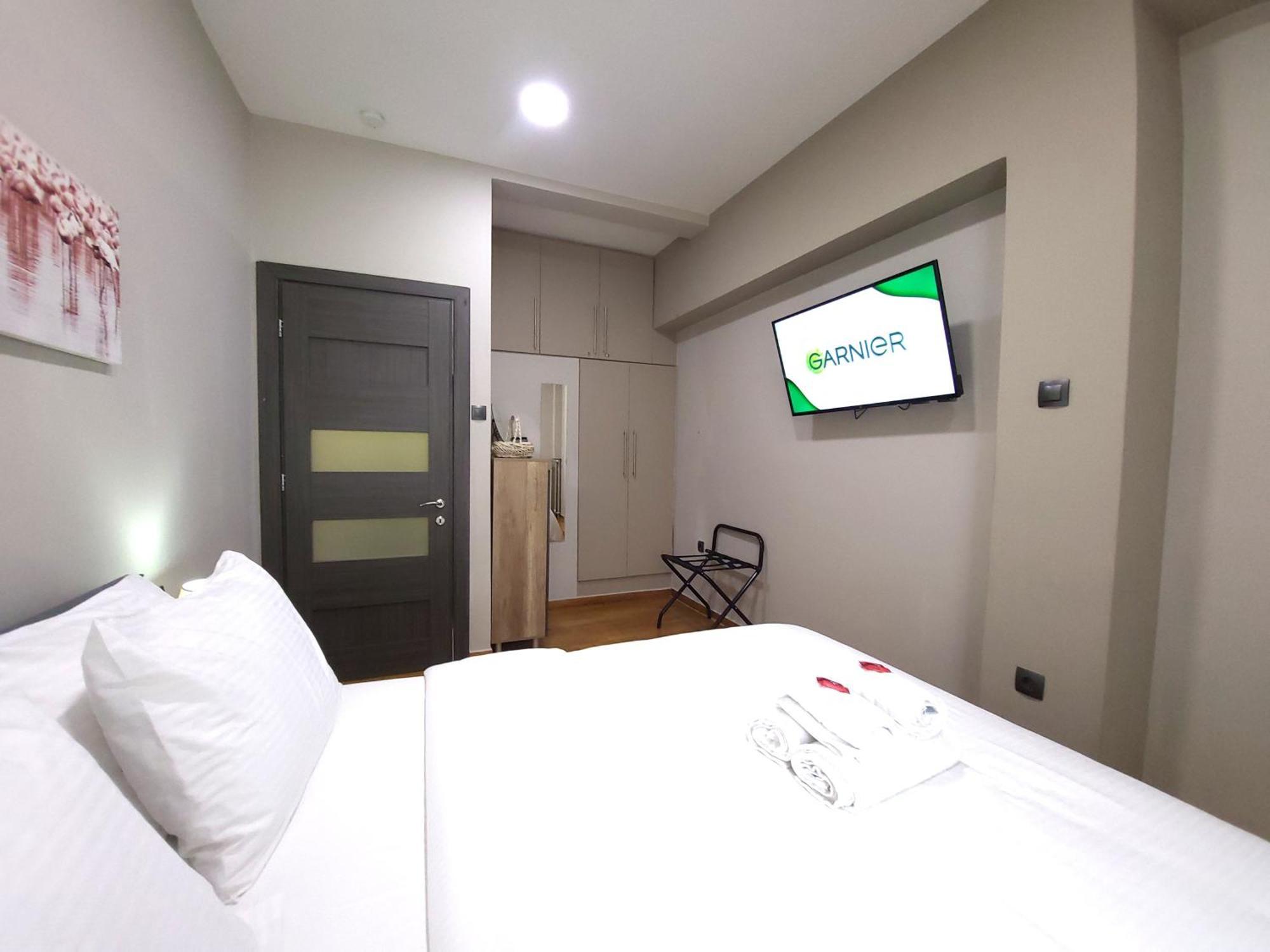 “Zeus”, Stylish Luxury Business Suite In The Heart Of Athens. Exterior photo