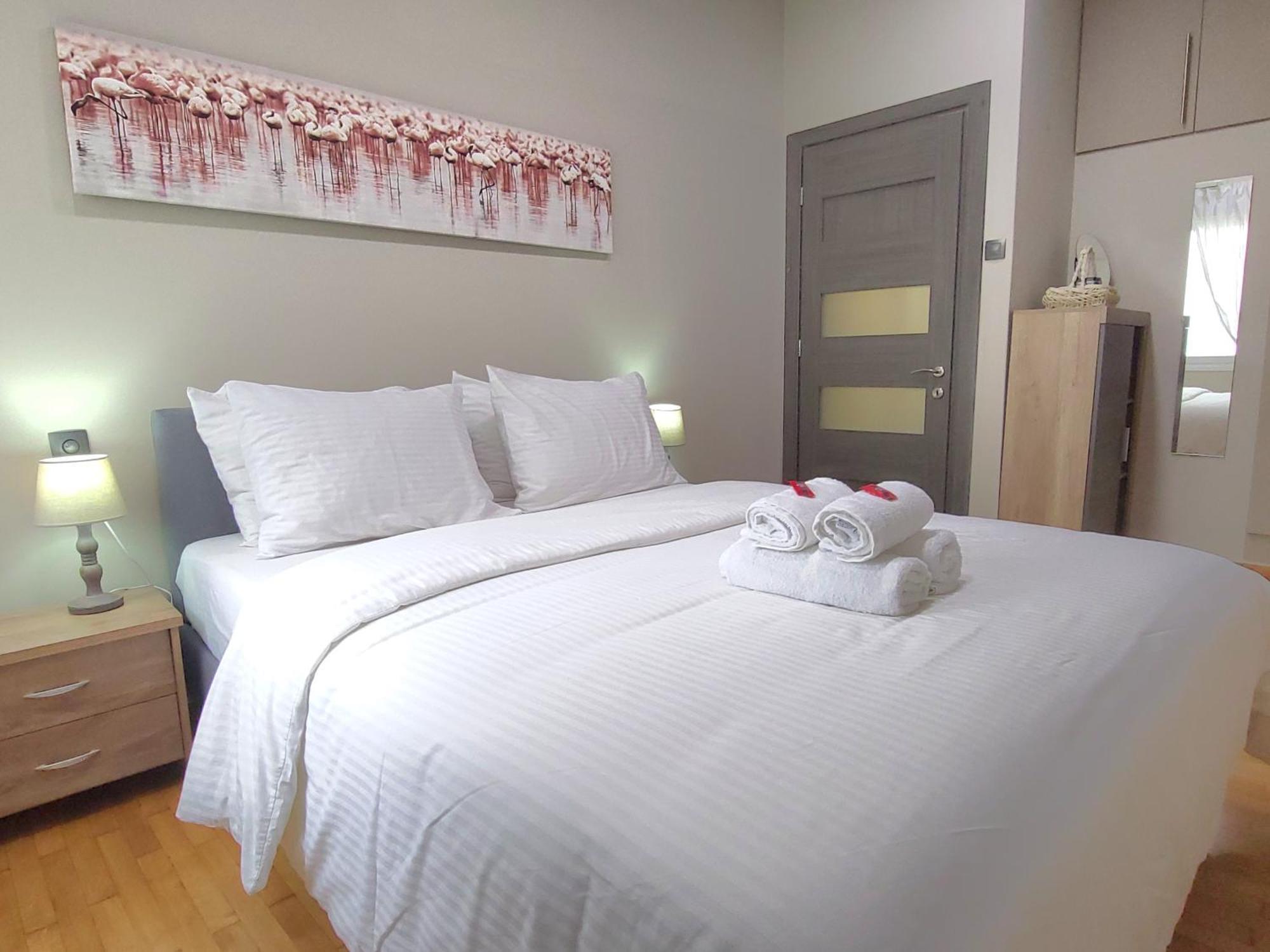 “Zeus”, Stylish Luxury Business Suite In The Heart Of Athens. Exterior photo